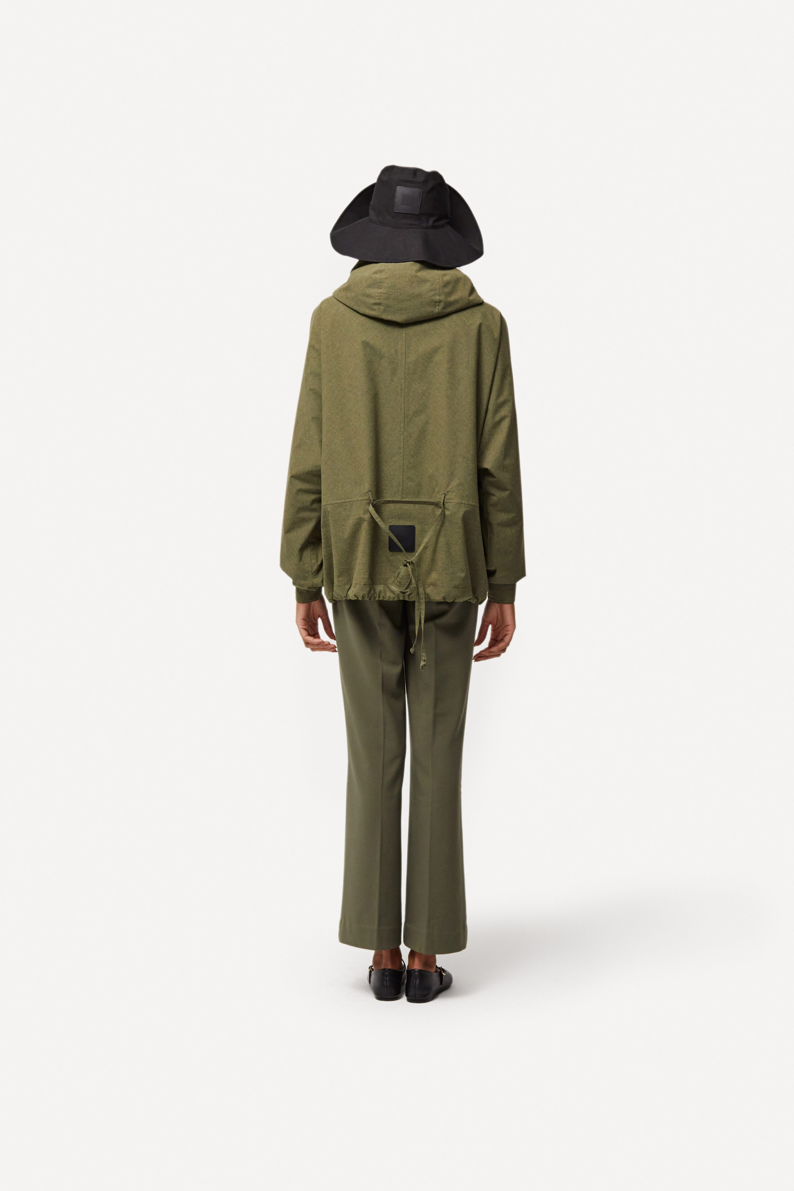 Harmattan Unisex Cropped - Image 3